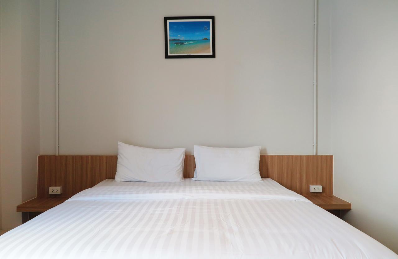 Phuket Marine Poshtel - Sha Plus Chalong Esterno foto