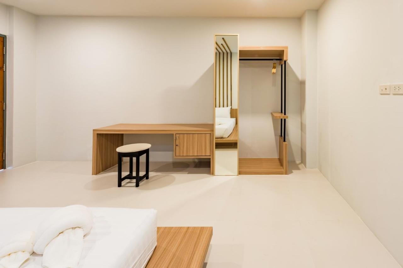 Phuket Marine Poshtel - Sha Plus Chalong Esterno foto