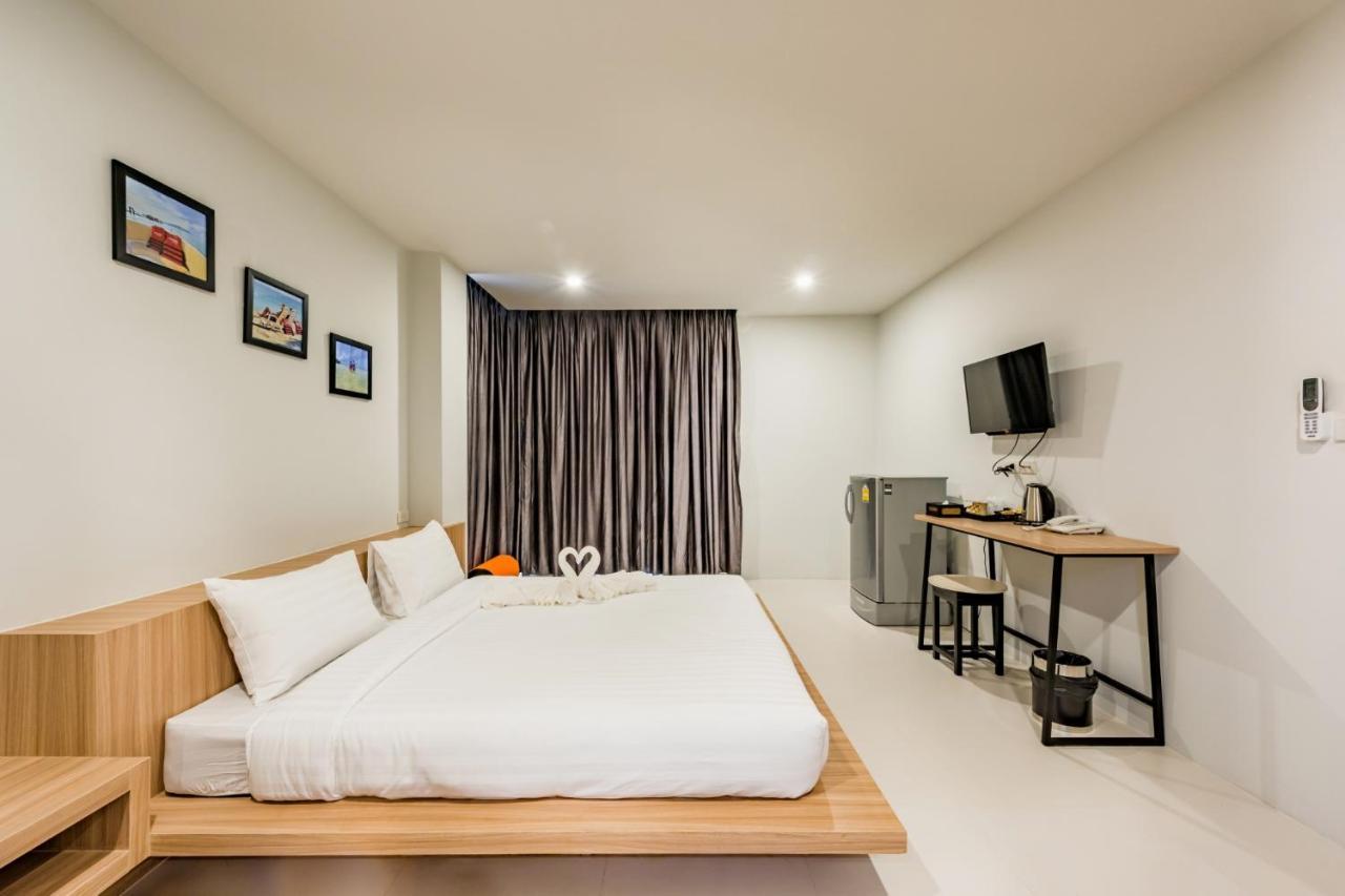 Phuket Marine Poshtel - Sha Plus Chalong Esterno foto