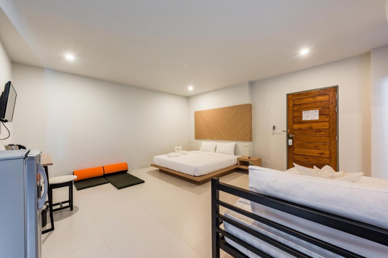 Phuket Marine Poshtel - Sha Plus Chalong Esterno foto